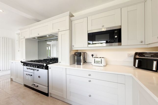 Kitchen Breakfast Room