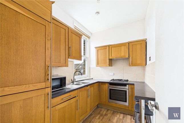 Flat C, 92, Palace Road, London photo 2
