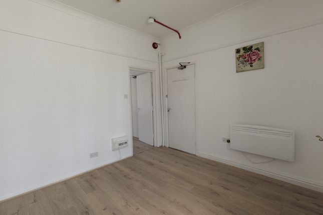Flat A, 19, Cranbury Place, Southampton photo 4