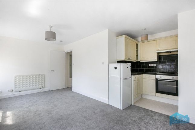 Flat 1, 11, High Street, London photo 2