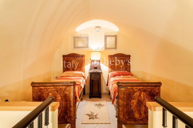 Apartment for sale in Piazza San Martino, Pisa, Toscana