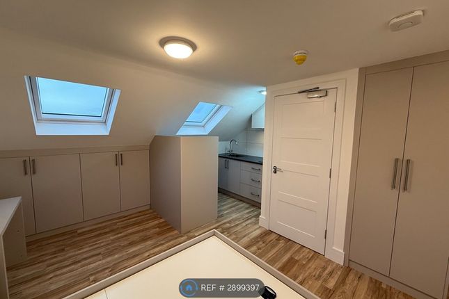 Wexham Road, Slough photo 3