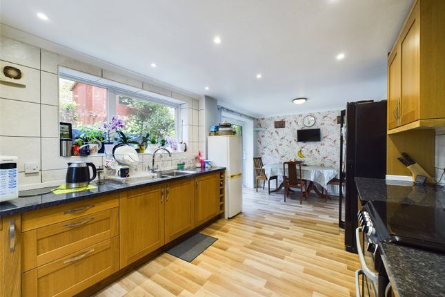 76, Kenwood Avenue, Worcestershire photo 3