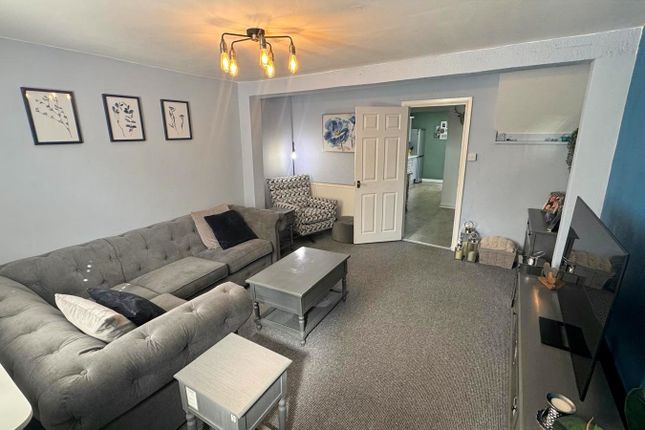 109, Water Lane, Alfreton photo 2