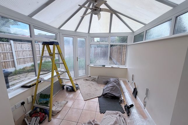 121 Charnwood Road, Barwell photo 5