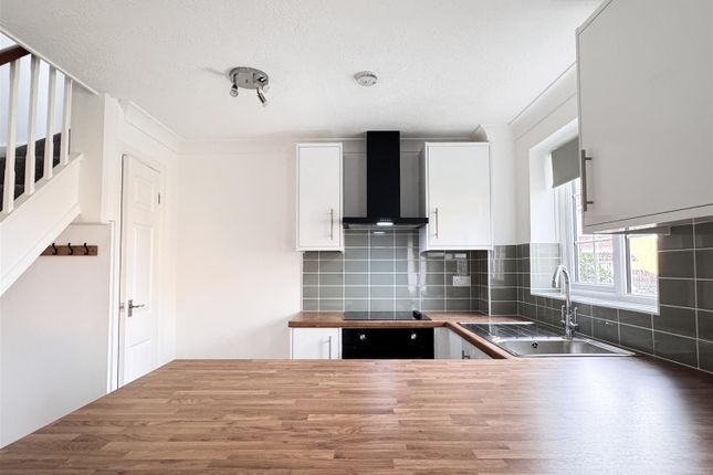105, Snowdon Close, Eastbourne photo 4