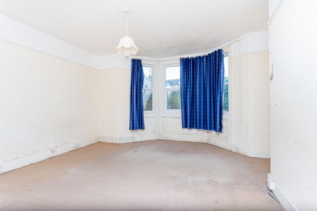 Flat 1, 4, Sea View Terrace, Margate photo 4