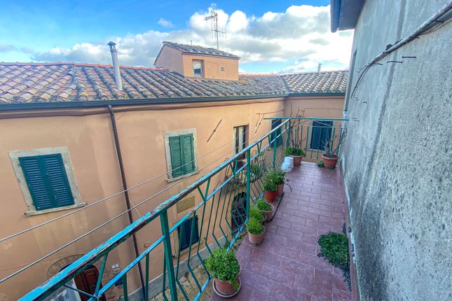 Duplex for sale in Via Palestro, Guardistallo, Pisa, Tuscany, Italy
