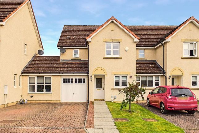 3-bed terraced on Buie Brae, Kirkliston, £295,000