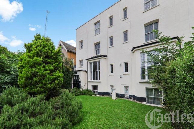 Flat to rent in Harcourt House, Crouch End