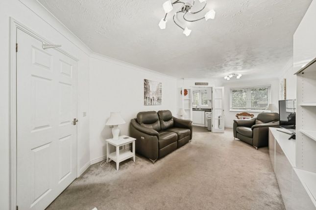 Watersedge Court, Wharfside Close, Erith photo 3