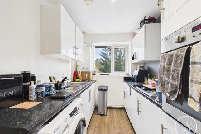 92a, High Ash Drive, Leeds photo 2