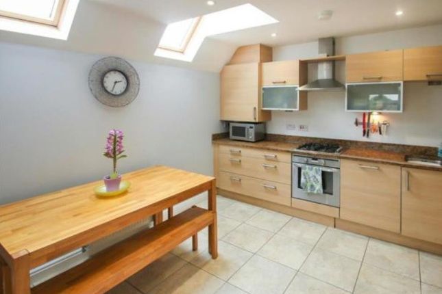 Apartment 15, 15 Harboro Road, Sale photo 4
