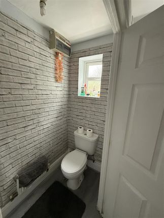 9, Parklands Avenue, Birmingham photo 4