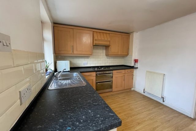 Thumbnail Property to rent in London Road, Oadby, Leicester