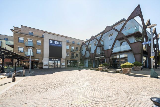 Flat for sale in Fairfield, 5 Dray Horse Yard, Brewery Square