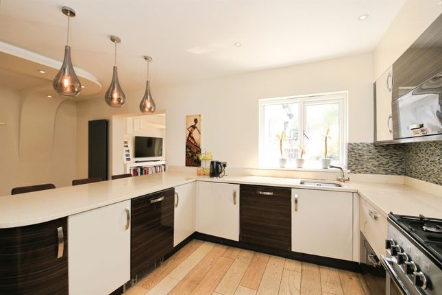22, Paston Lane, PETERBOROUGH photo 4