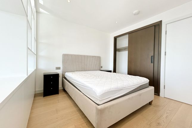 The Landmark Pinnacle, 10 Marsh Wall, London, E14 9PG, London photo 3