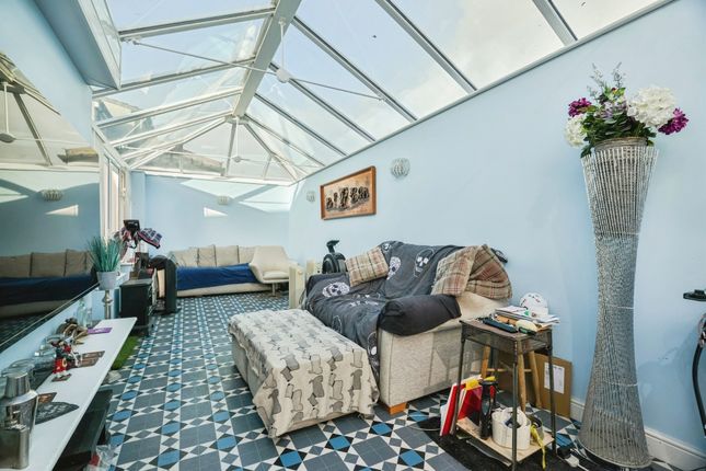 21, Ashville Avenue, Stockton-On-Tees photo 3