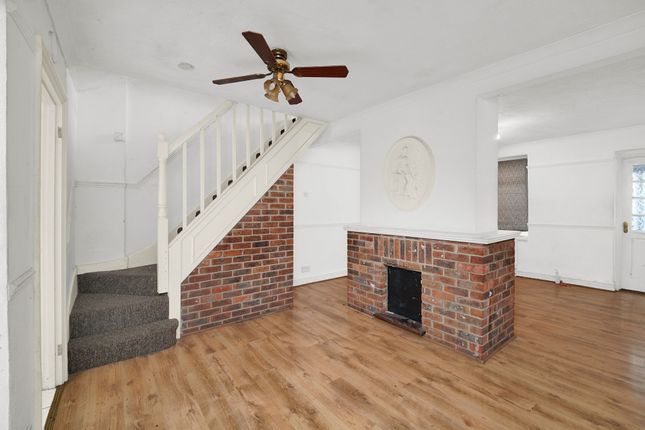 68 School Road, Dagenham photo 4