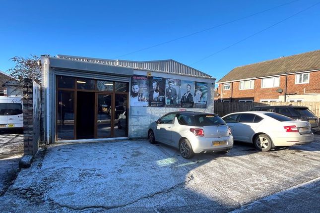 Commercial property to let in Brentwood Grove, Wallsend