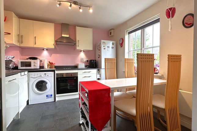 6, Rubys Walk, Newark photo 2
