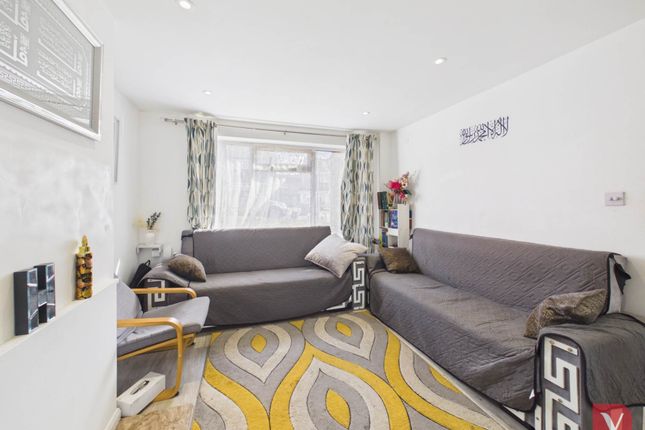 399, Turnpike Drive, Luton photo 3