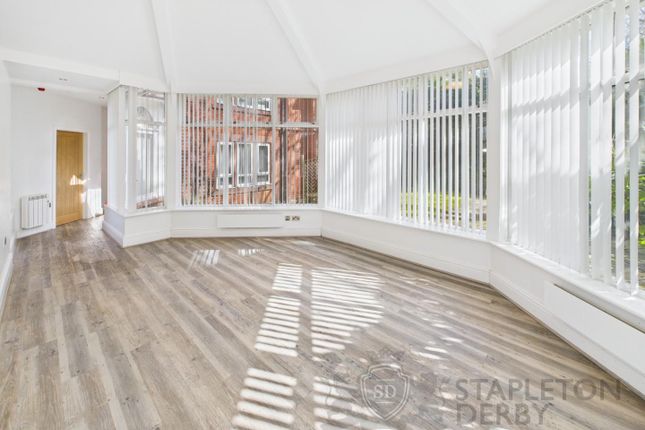 Apt 3, Mayfield, Central Avenue, Prescot photo 3