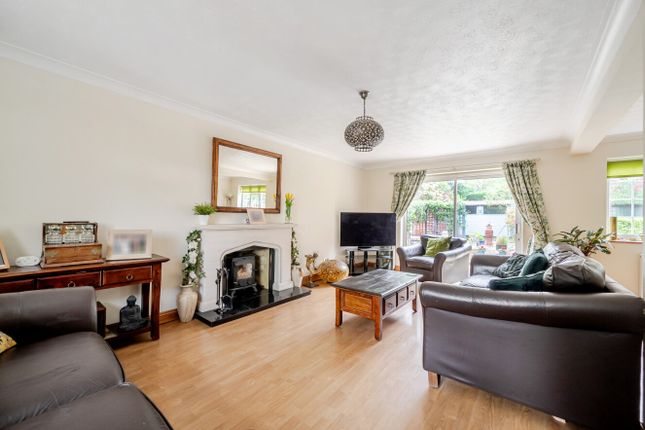 6, Wellington Road, Berkshire photo 4