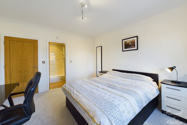 Flat to rent in Ford Street, Buckingham