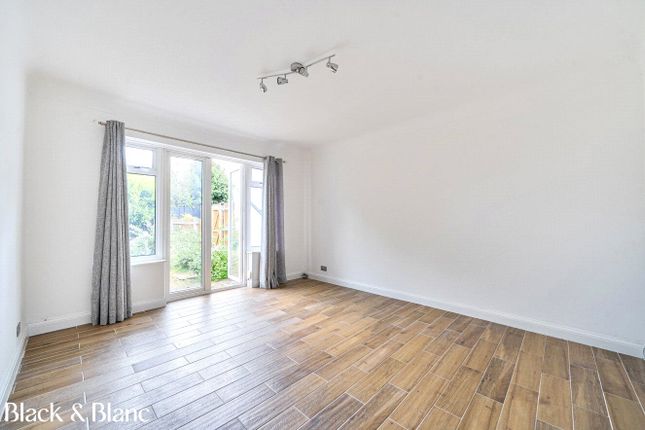 9, Sherwood Way, West Wickham photo 4