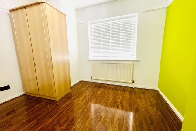 40 Clinton Avenue, MANCHESTER photo 5