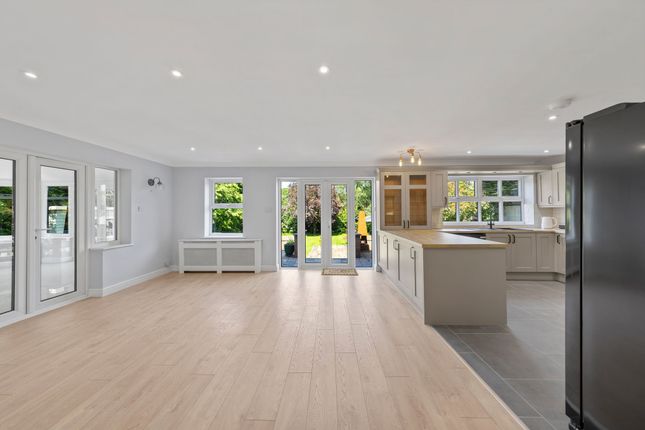 20 Delphfields Road, Warrington photo 4