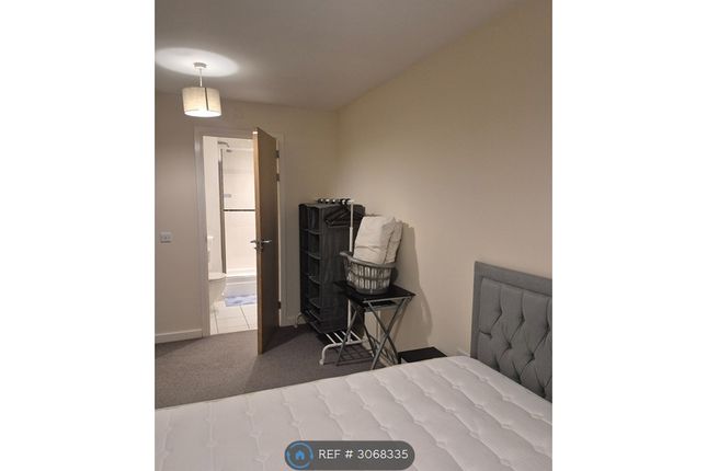 Flat G, Town Centre Broad St, Northampton photo 2