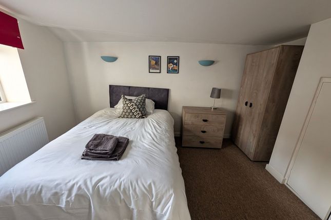 Bottom Flat, Aspley House High Street, Saxmundham photo 5