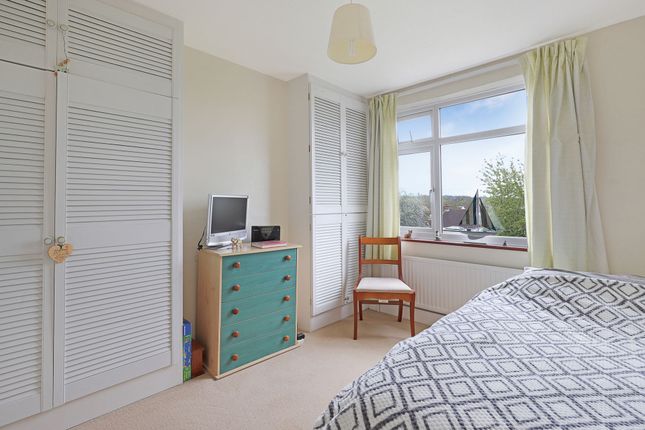 Terraced house for sale in Buckhurst Way, Buckhurst Hill