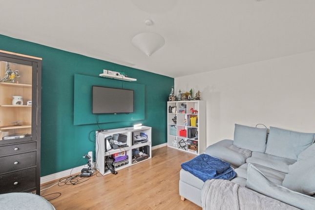 8, Innerdouny Drive, Falkirk photo 4
