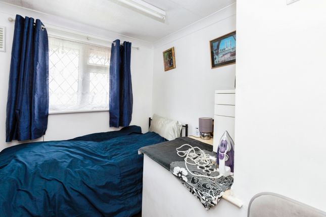Terraced house for sale in Ayres Close, London
