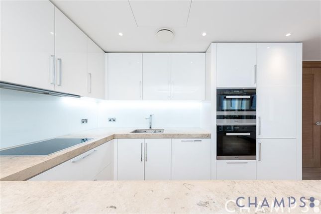 Flat for sale in Temple House, 190 Strand, 13 Arundel Street?London