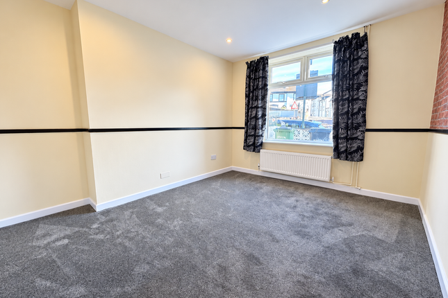 25, Ellacombe Road, Torquay photo 2