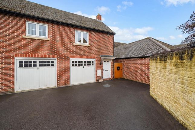Thumbnail Detached house for sale in Collier Crescent, Witney