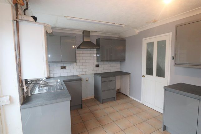 Terraced house to rent in Villiers Street, Willenhall