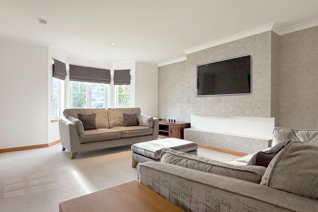 7, Covesea Grove, Elgin photo 4