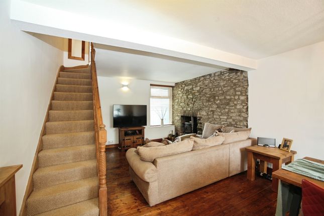 45, Swan Street, Pontyclun photo 4