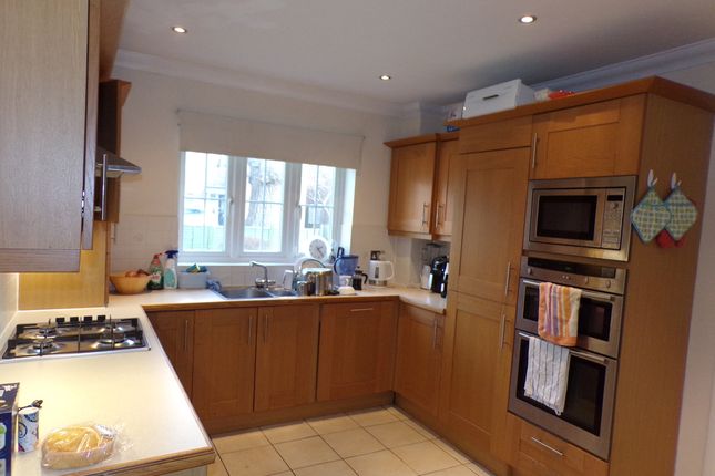 12, Ringwood photo 4