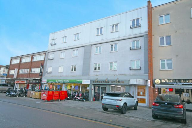 Thumbnail Flat to rent in The Metro, Victoria Road, Romford