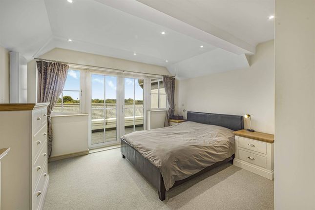 Apt 23 Connaught Place, 300 Hale Road, Altrincham photo 3