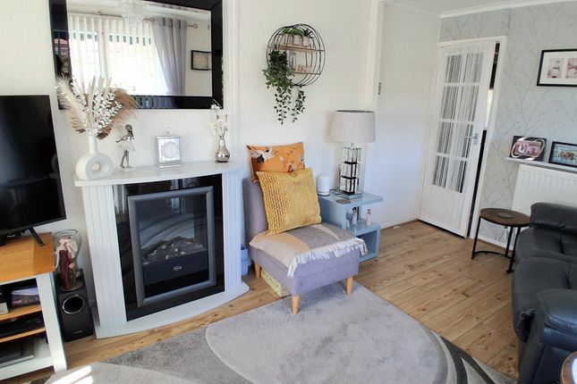 20, Ash Road, Banwell, North Somerset photo 4
