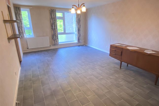 Flat for sale in Dalford Court, Hollinswood, Telford