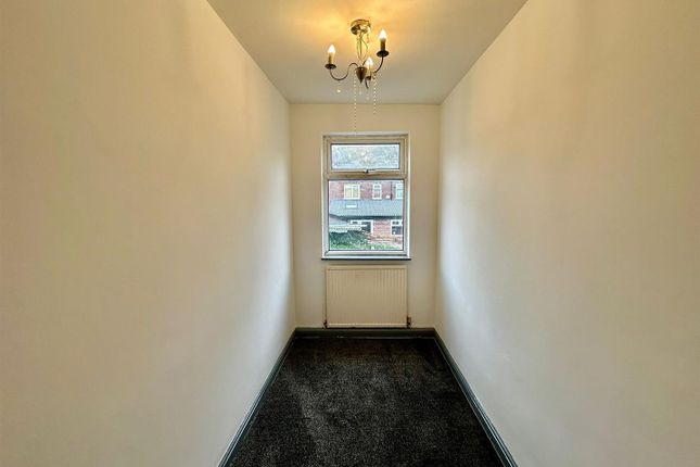 Whatsapp Image 2025-10-16 At 12.16.11_B3Cdd670.Jpg